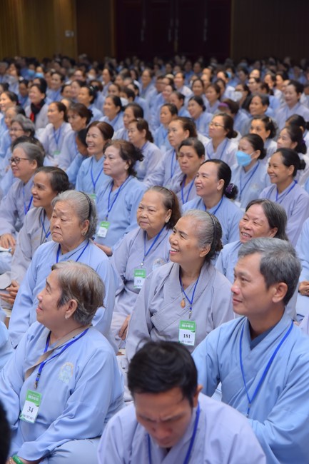 Dharma talk We have joyful things in the 99th Seven-Day Retreat