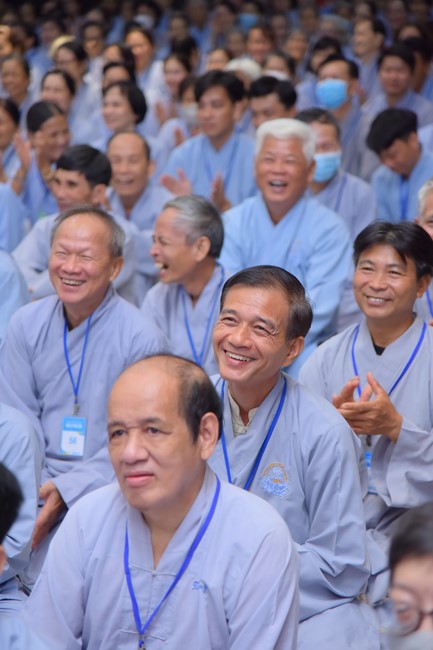 Dharma talk We have joyful things in the 99th Seven-Day Retreat