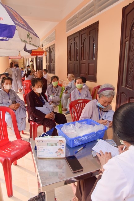 Dharma talk We have joyful things in the 99th Seven-Day Retreat