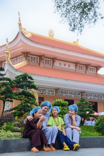 Dharma talk We have joyful things in the 99th Seven-Day Retreat