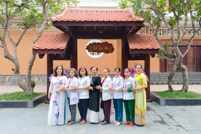 Dharma talk We have joyful things in the 99th Seven-Day Retreat