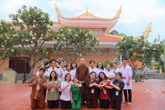 Dharma talk We have joyful things in the 99th Seven-Day Retreat