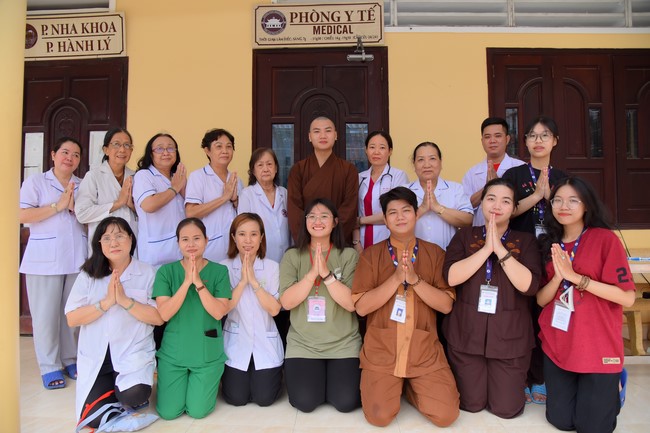 Dharma talk We have joyful things in the 99th Seven-Day Retreat