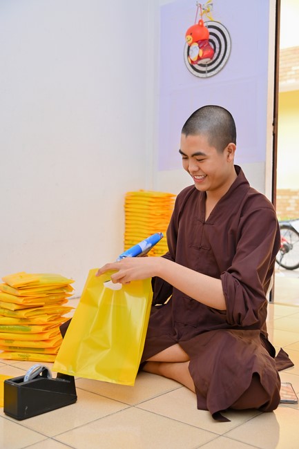 Dharma talk We have joyful things in the 99th Seven-Day Retreat