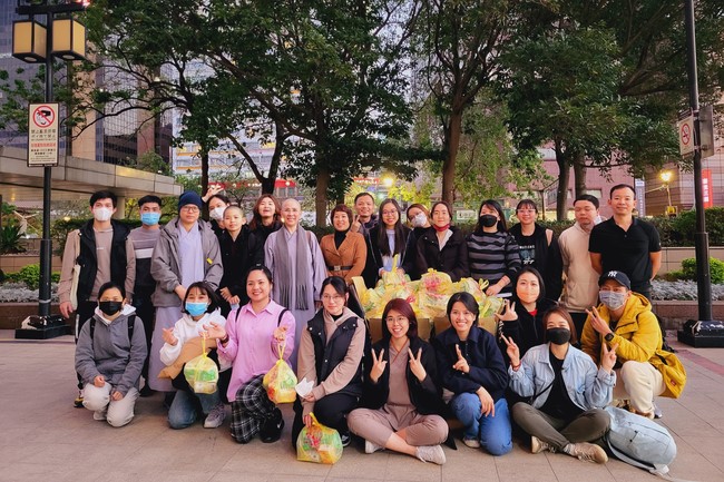 Charity to welcome Bodhisattva Avalokitesvara ‘s Birthday at Linh An Pagoda, Taiwan