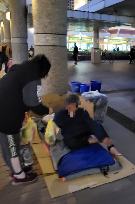 Charity to welcome Bodhisattva Avalokitesvara ‘s Birthday at Linh An Pagoda, Taiwan