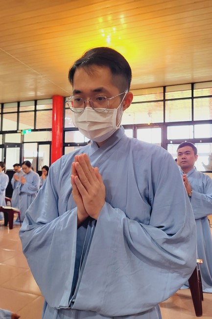 One-Day Practice at Linh An Pagoda