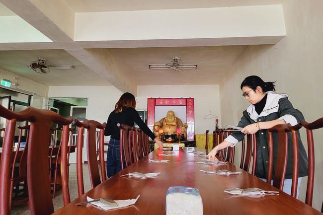 One-Day Practice at Linh An Pagoda