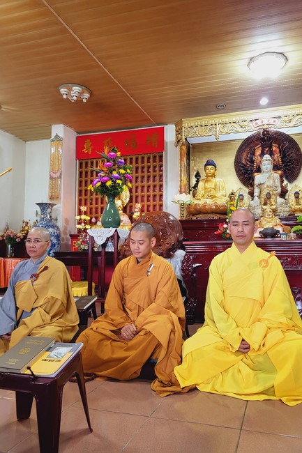 One-Day Practice at Linh An Pagoda