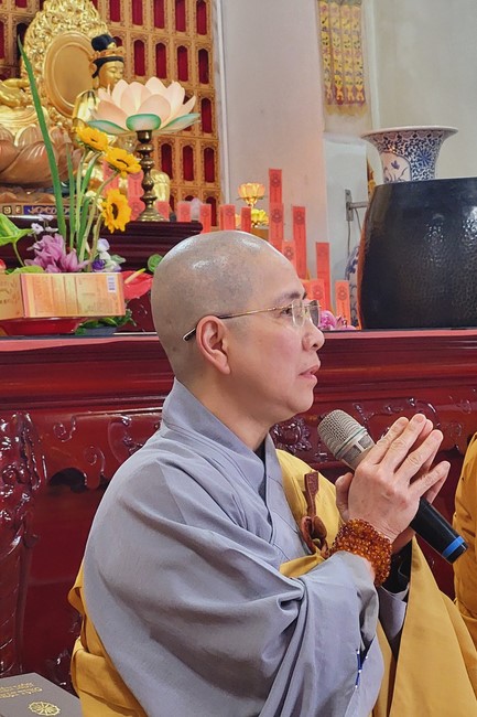 One-Day Practice at Linh An Pagoda