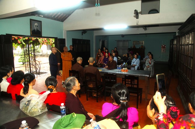 Pilgrimage, visit the scenic spots in Quang Binh - Hue of Giai Lam Pagoda - Ha Tinh