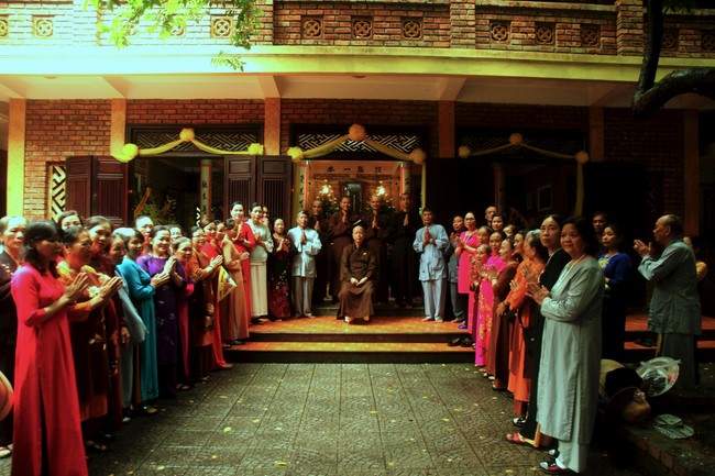 Pilgrimage, visit the scenic spots in Quang Binh - Hue of Giai Lam Pagoda - Ha Tinh