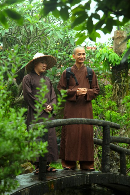 Pilgrimage, visit the scenic spots in Quang Binh - Hue of Giai Lam Pagoda - Ha Tinh