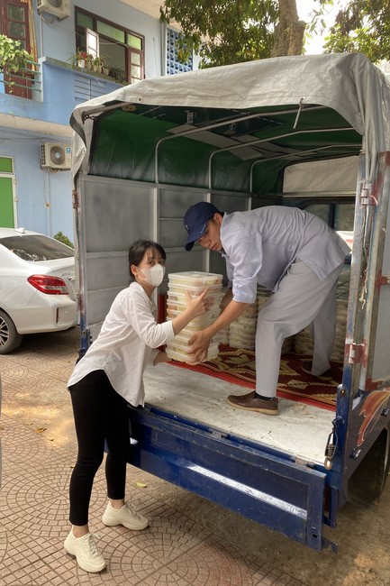 One-Day Retreat, and charity in the 1st day of lunar moon at Dong Cao Pagoda, Thanh Hoa