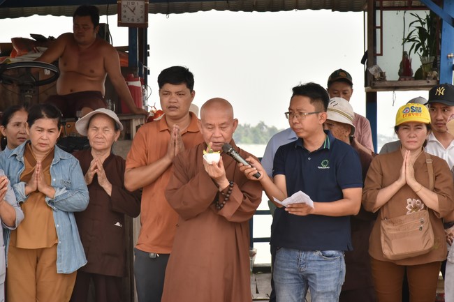 The Rite of Releasing creatures, Praying for Peace of  Toan Phat Company Limited at Ba Lua port in Cu Chi.