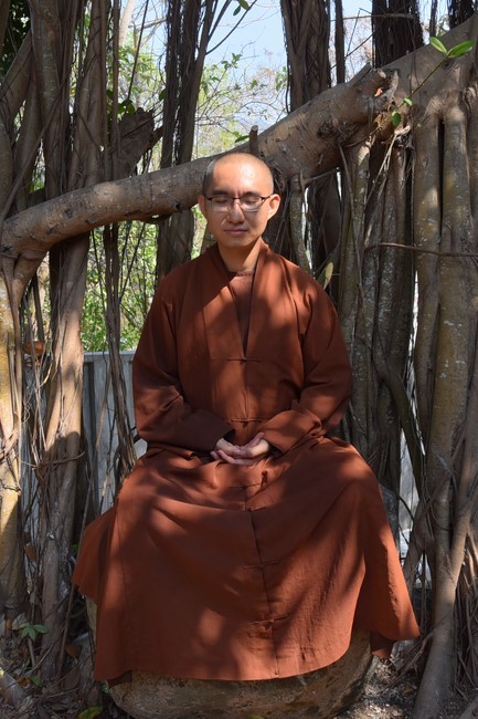 Visiting and exchanging Buddhist culture at Hoang Phap pagoda of Doctors of Buddhist Studies Thailand - India