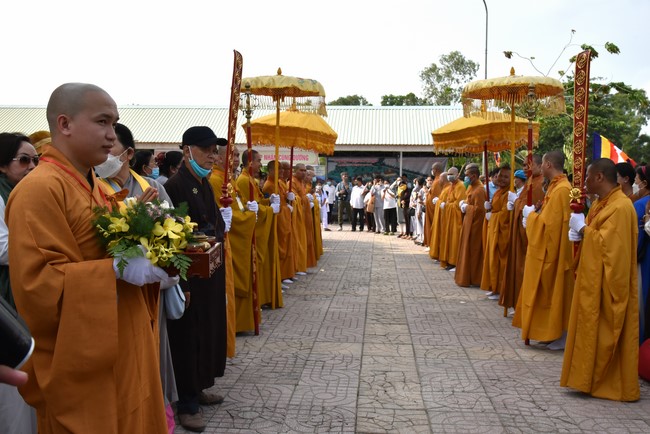 Inauguration ceremony of dining- room and offerings at Khmer Theravada Academy