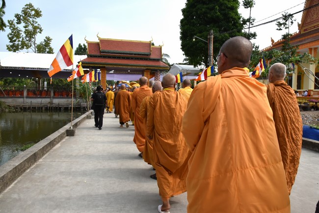 Inauguration ceremony of dining- room and offerings at Khmer Theravada Academy