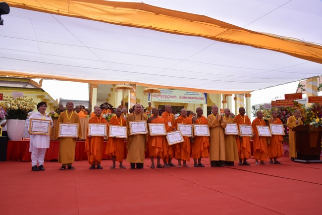 Inauguration ceremony of dining- room and offerings at Khmer Theravada Academy