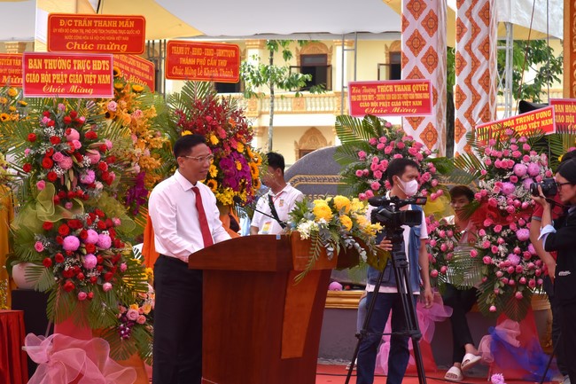 Inauguration ceremony of dining- room and offerings at Khmer Theravada Academy