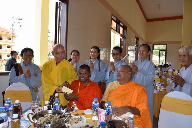 Inauguration ceremony of dining- room and offerings at Khmer Theravada Academy
