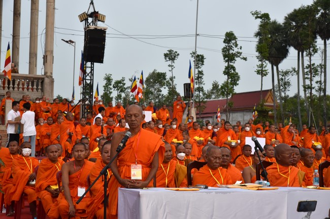 Inauguration ceremony of dining- room and offerings at Khmer Theravada Academy