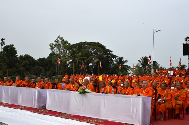 Inauguration ceremony of dining- room and offerings at Khmer Theravada Academy