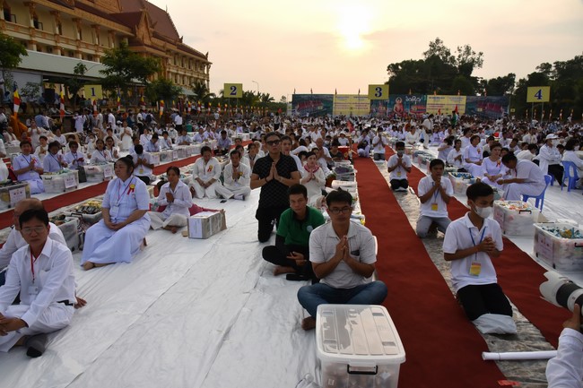 Inauguration ceremony of dining- room and offerings at Khmer Theravada Academy