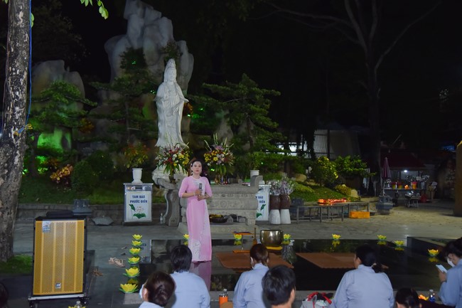 Repentant ceremony for the names of Bodhisattva Avalokitesvara