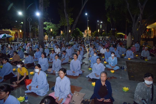 Repentant ceremony for the names of Bodhisattva Avalokitesvara