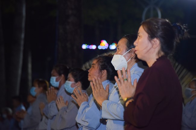 Repentant ceremony for the names of Bodhisattva Avalokitesvara