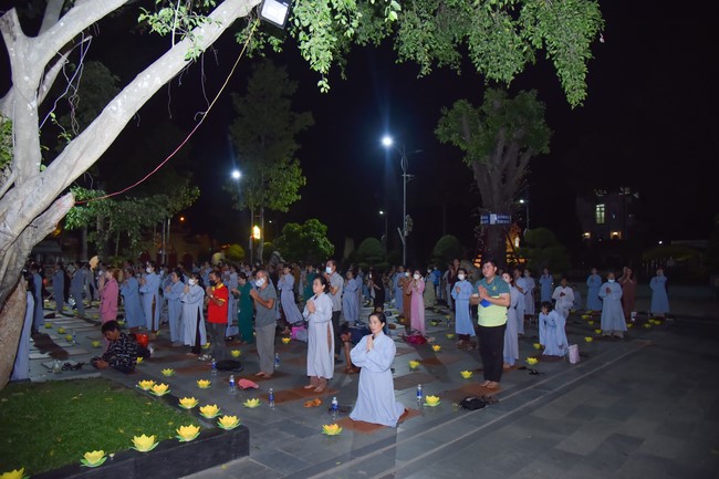 Repentant ceremony for the names of Bodhisattva Avalokitesvara