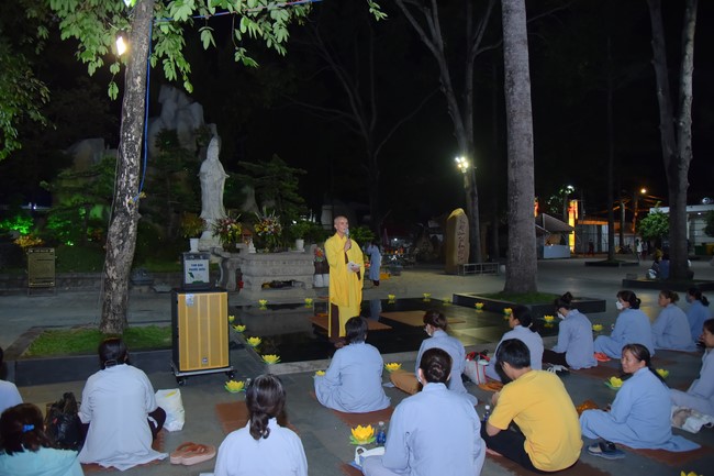 Repentant ceremony for the names of Bodhisattva Avalokitesvara