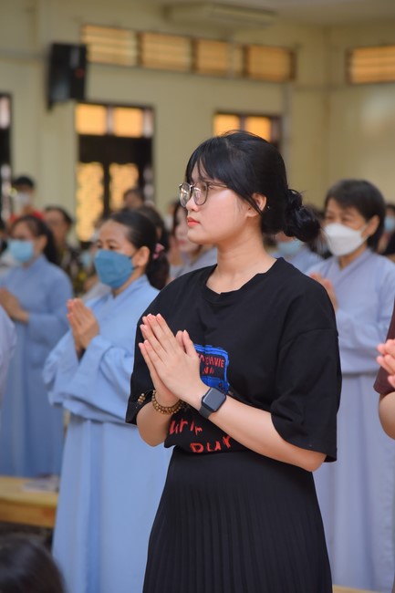 Dharma talk  A short - term vacation in the 1st day practice