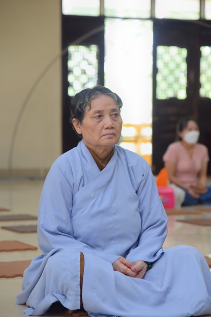 Dharma talk  A short - term vacation in the 1st day practice