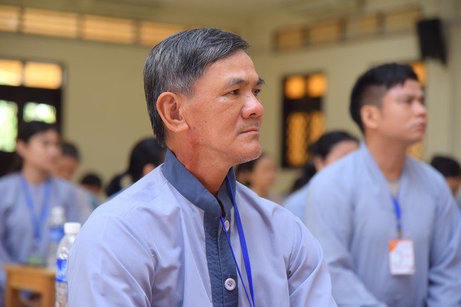 Dharma talk  A short - term vacation in the 1st day practice