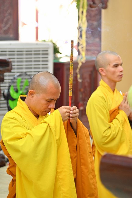 Wedding Ceremony at the pagoda
