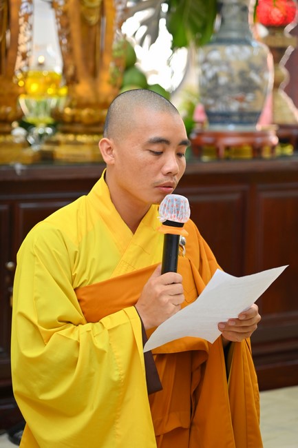 Wedding Ceremony at the pagoda