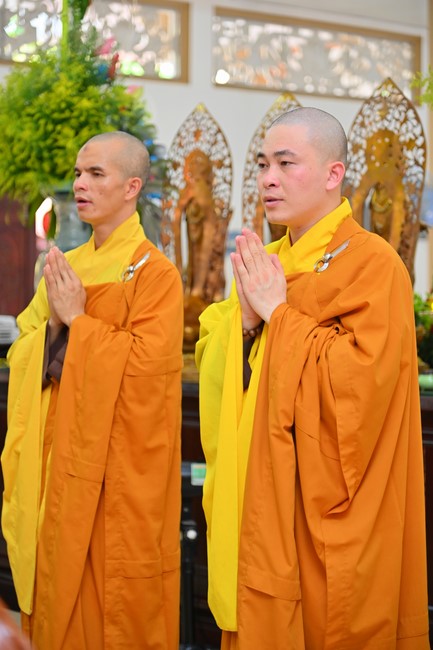 Wedding Ceremony at the pagoda