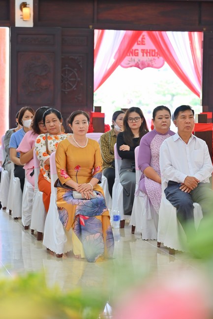 Wedding Ceremony at the pagoda