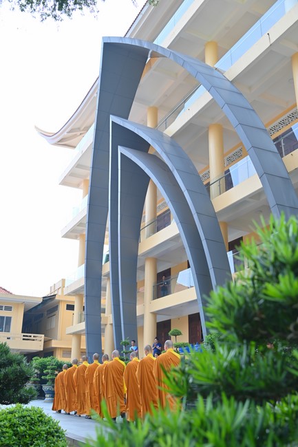 Wedding Ceremony at the pagoda
