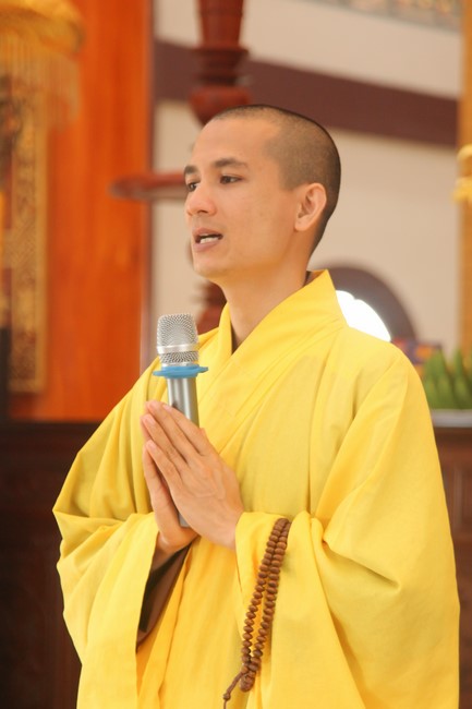 Youth towards Buddhism Retreat at Giai Lam pagoda, Ha Tinh