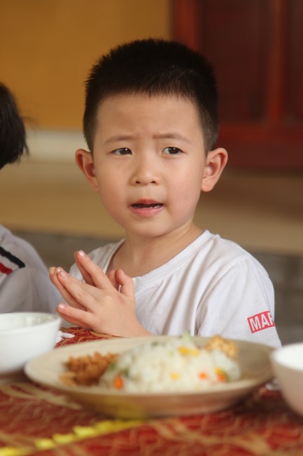 Youth towards Buddhism Retreat at Giai Lam pagoda, Ha Tinh