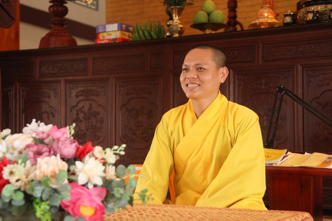 Youth towards Buddhism Retreat at Giai Lam pagoda, Ha Tinh