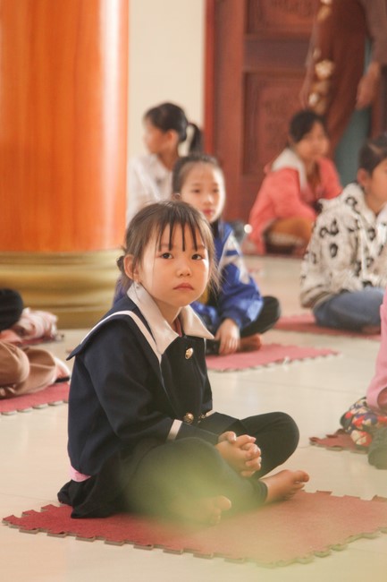 Youth towards Buddhism Retreat at Giai Lam pagoda, Ha Tinh