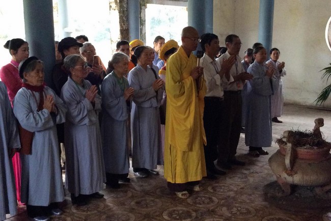 Chùa Cổ Tân - Hải Dương: Lễ hội truyền thống và đêm Hội hoa đăng cầu an