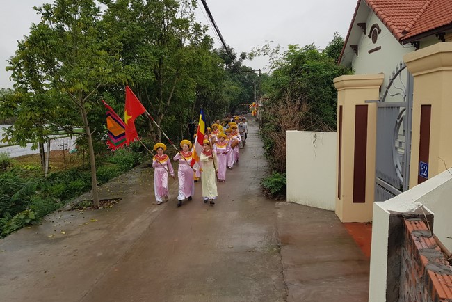 Chùa Cổ Tân - Hải Dương: Lễ hội truyền thống và đêm Hội hoa đăng cầu an