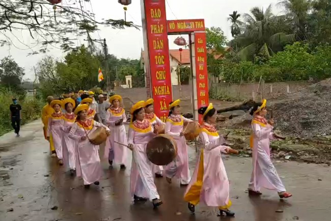 Chùa Cổ Tân - Hải Dương: Lễ hội truyền thống và đêm Hội hoa đăng cầu an