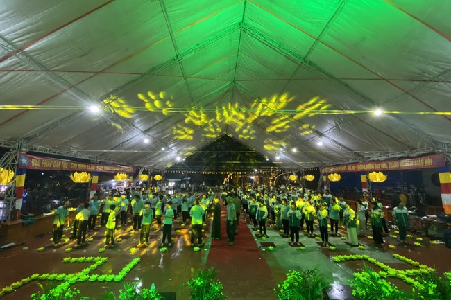 Chùa Cổ Tân - Hải Dương: Lễ hội truyền thống và đêm Hội hoa đăng cầu an