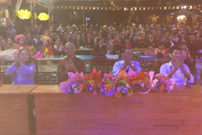 Chùa Cổ Tân - Hải Dương: Lễ hội truyền thống và đêm Hội hoa đăng cầu an